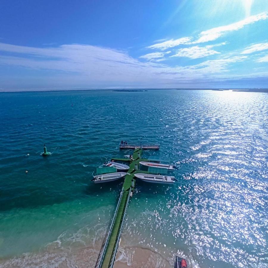 Flamingo Beach Hotel Umm al-Qaiwain Exterior foto