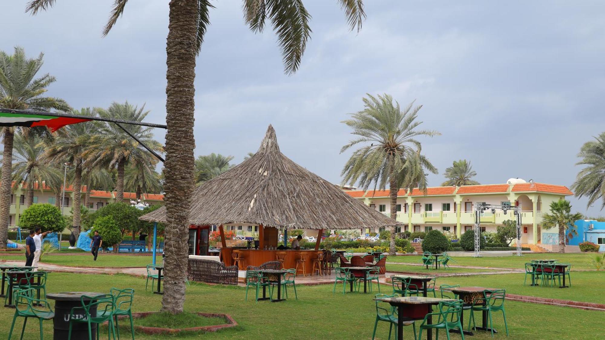 Flamingo Beach Hotel Umm al-Qaiwain Exterior foto