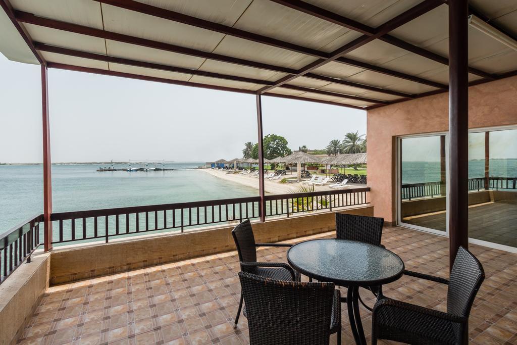 Flamingo Beach Hotel Umm al-Qaiwain Exterior foto